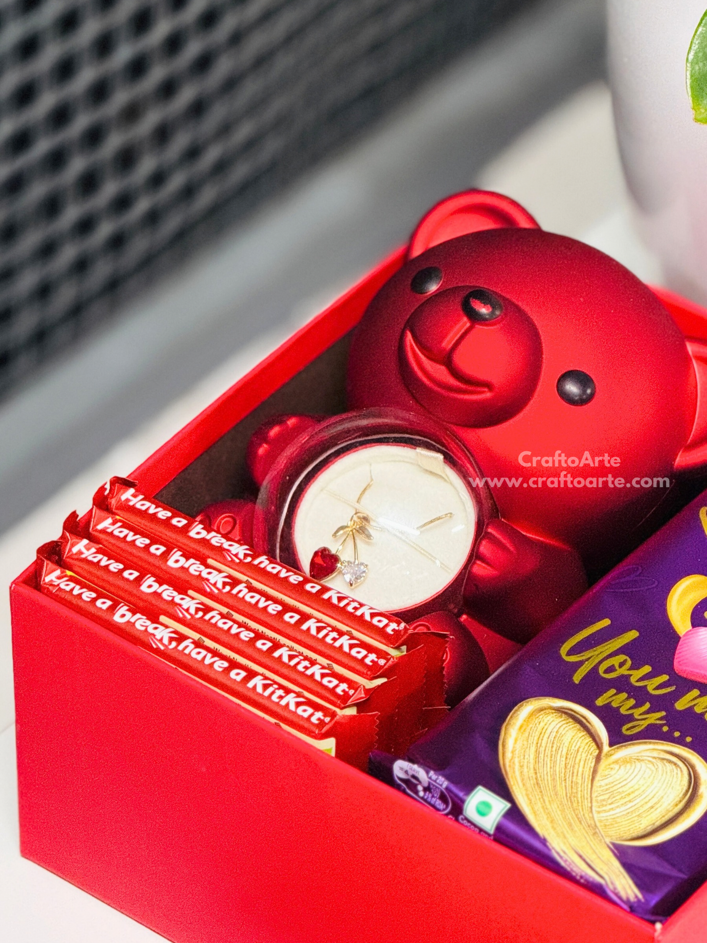 Romantic Birthday Chocolate Gift Hamper for Girlfriend – Red Love Surprise Box-020