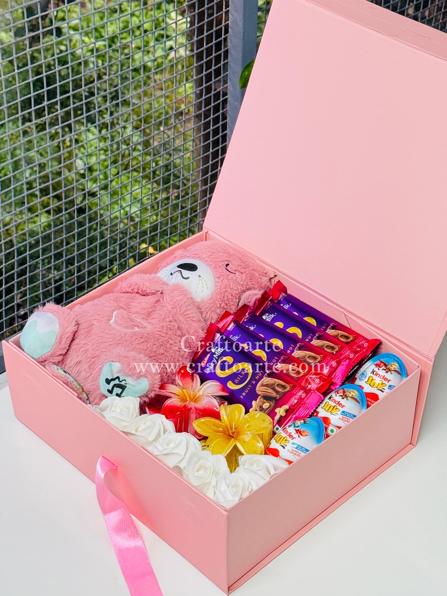 Luxury Breaghing Teddy Chocolate Gift Box