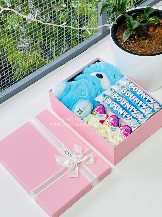 Cute Breathing  Teddy Gift Hamper with Bounty Chocolates & Kinder Joy